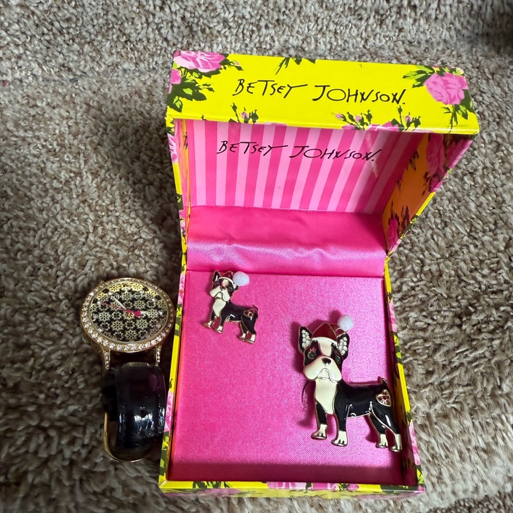 Betsey Johnson Women’s French Bulldog Brooch, Pin and Watch Collection - Picture 2 of 14
